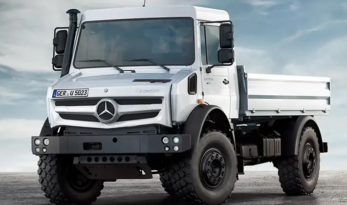 Banniere Mercedes-Benz Unimog